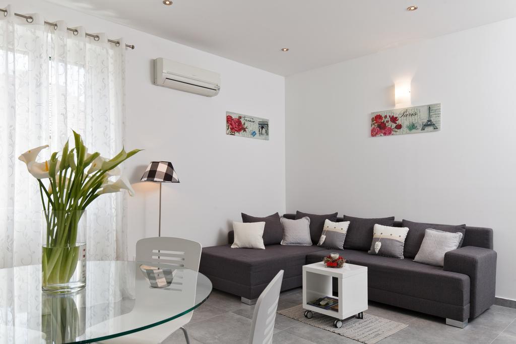 Apartments Kala&Kaleta Split Bagian luar foto