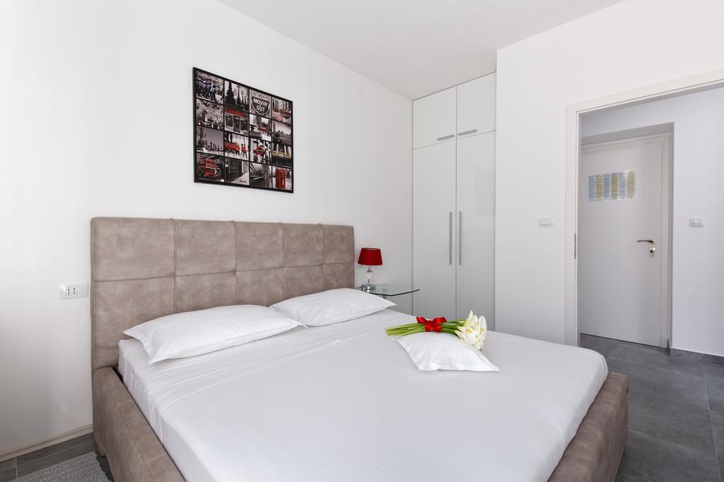 Apartments Kala&Kaleta Split Bagian luar foto
